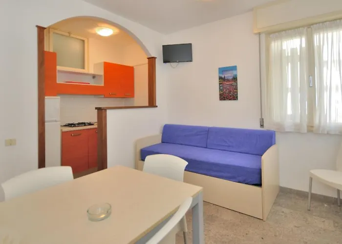 Villaggio Diana بيبيوني